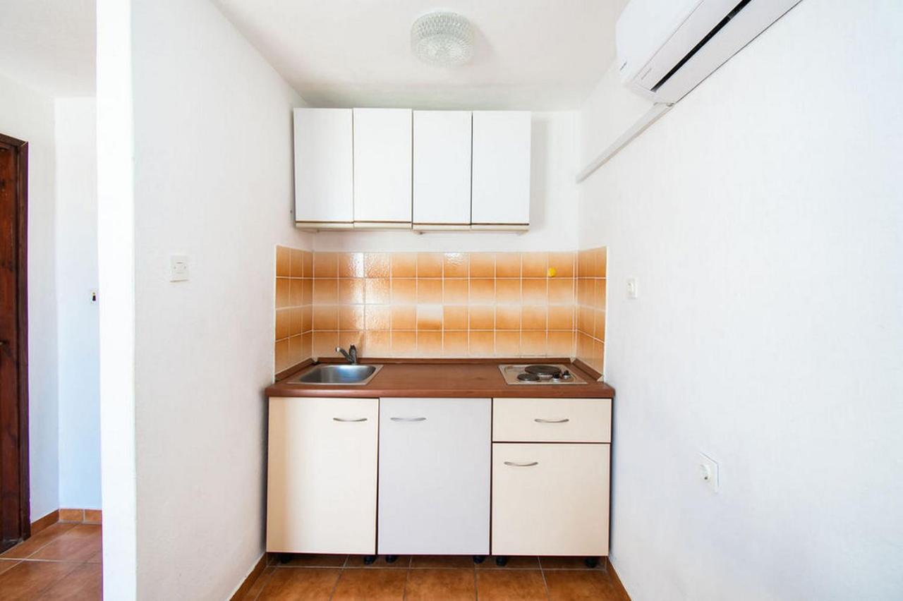 Apartments Crljenko ปอฟเลียนา ภายนอก รูปภาพ