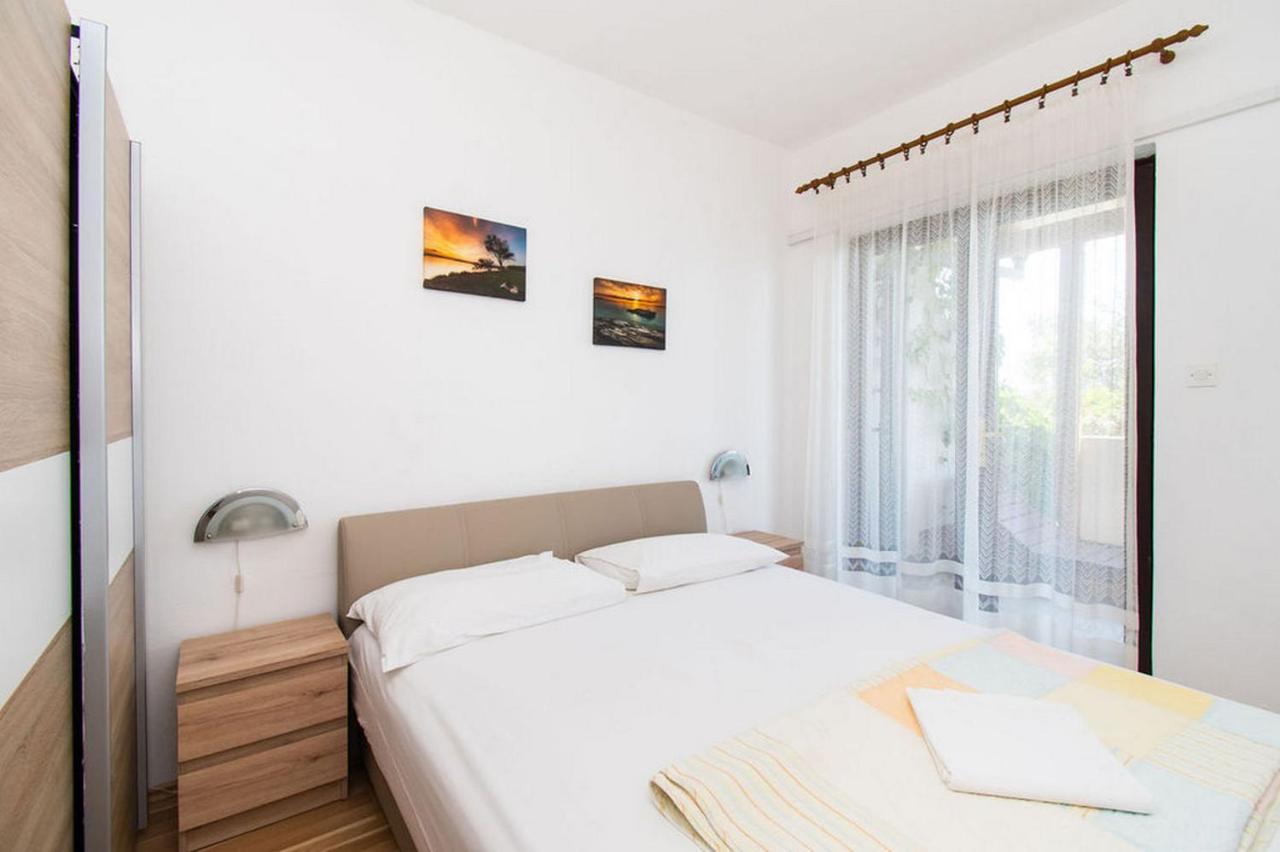 Apartments Crljenko ปอฟเลียนา ภายนอก รูปภาพ