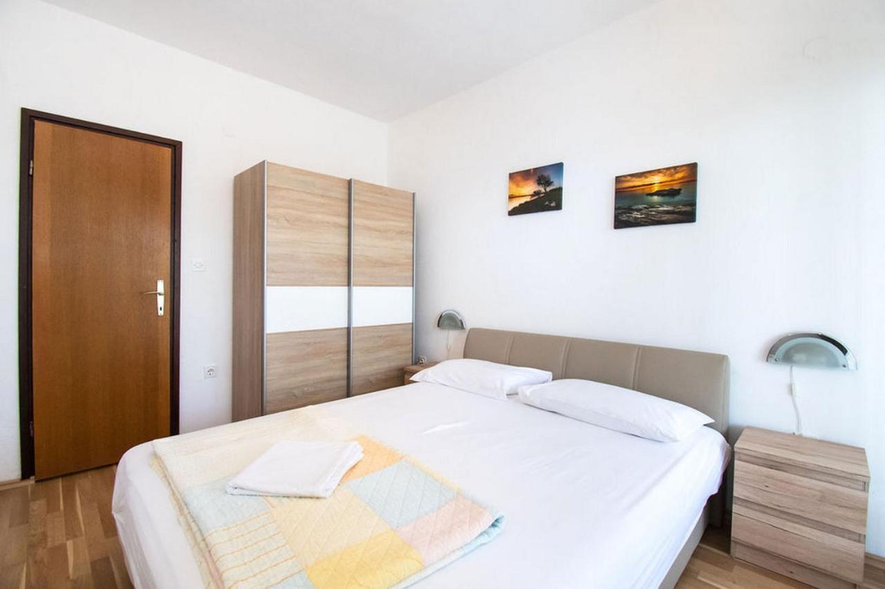 Apartments Crljenko ปอฟเลียนา ภายนอก รูปภาพ