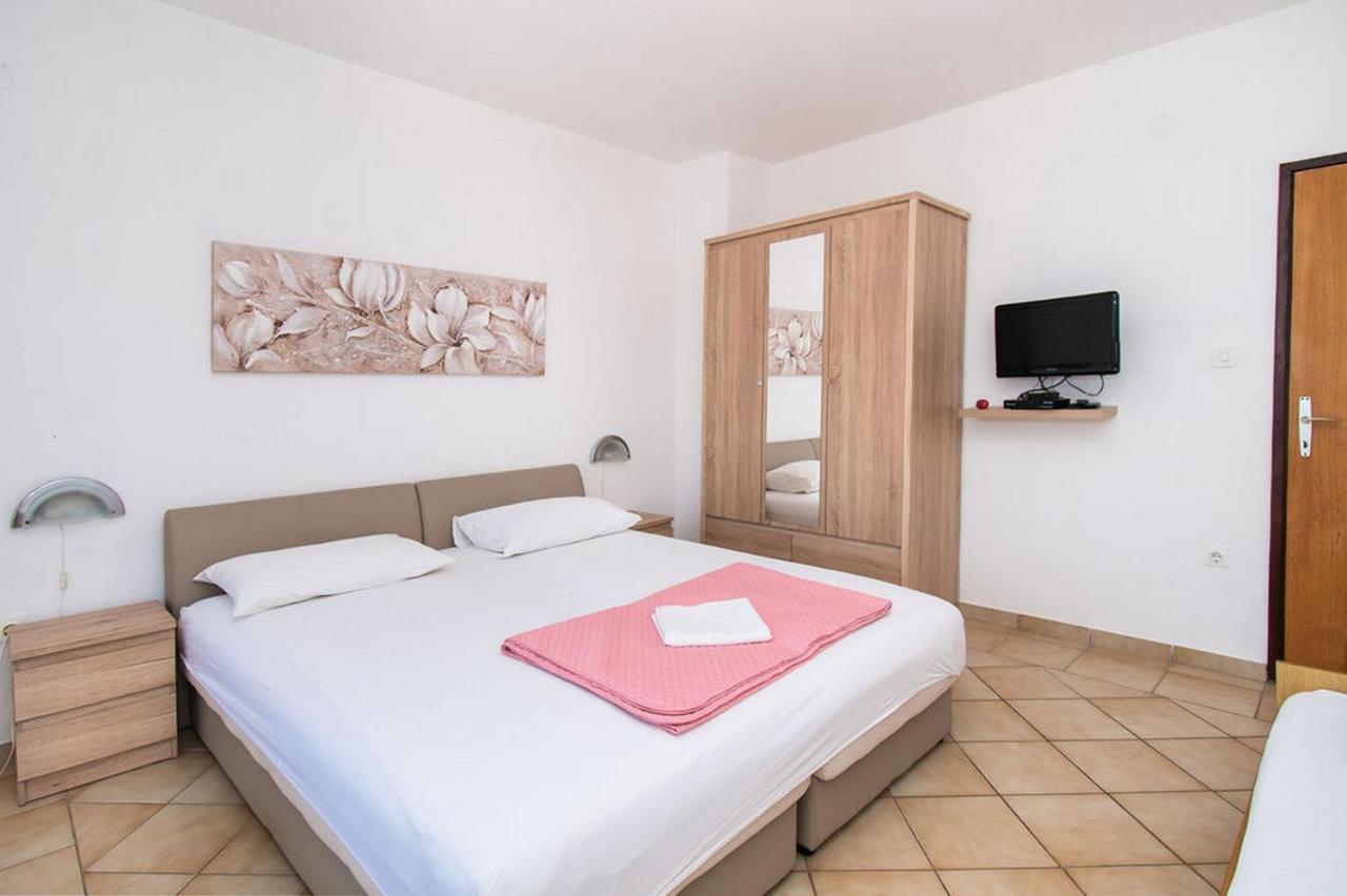 Apartments Crljenko ปอฟเลียนา ภายนอก รูปภาพ