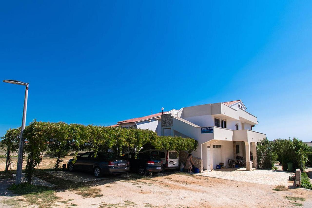 Apartments Crljenko ปอฟเลียนา ภายนอก รูปภาพ