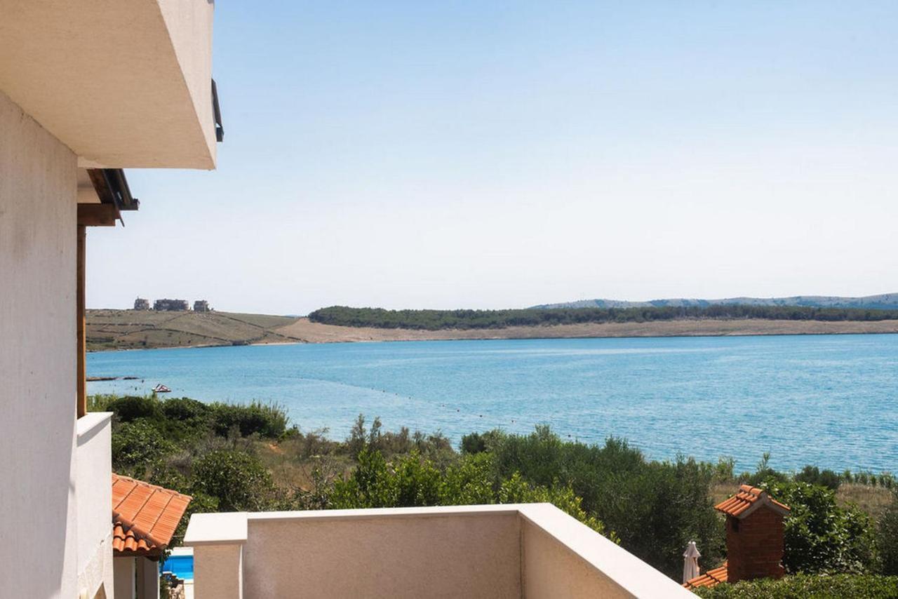 Apartments Crljenko ปอฟเลียนา ภายนอก รูปภาพ