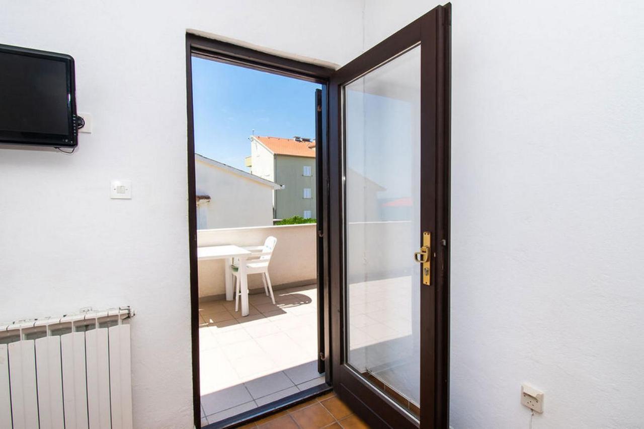 Apartments Crljenko ปอฟเลียนา ภายนอก รูปภาพ