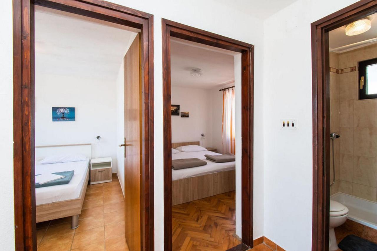 Apartments Crljenko ปอฟเลียนา ภายนอก รูปภาพ