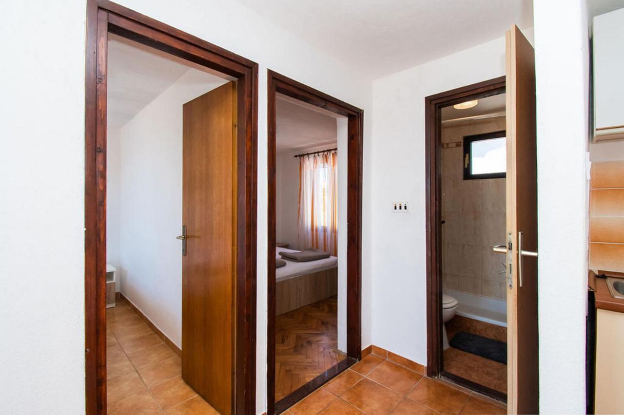 Apartments Crljenko ปอฟเลียนา ภายนอก รูปภาพ